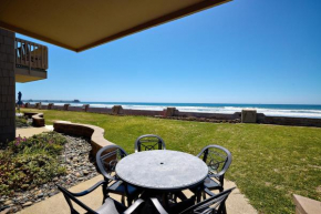 D27 - Beachside Bungalow